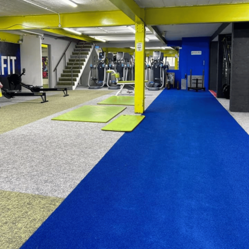 Grindų danga su dirbtine žole Trackz Uni Indoor 30 × 4 m