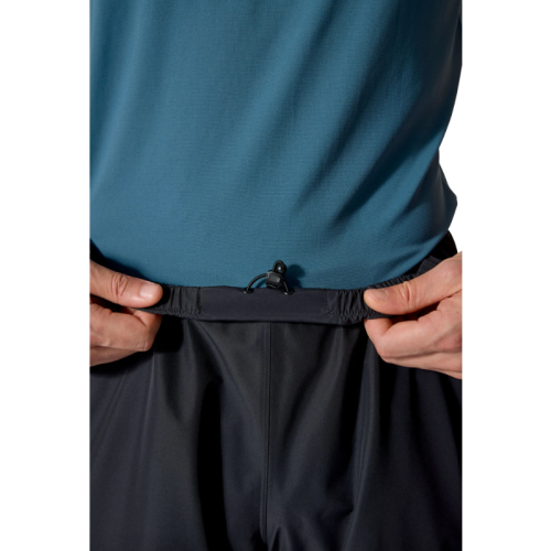 Vyriškos lietaus Rab Downpour kelnės su įprastu (regular) ilgu kojų dydžiu.