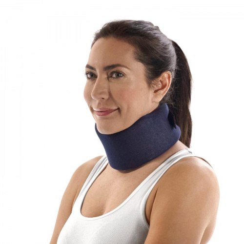 Minkštas kaklo įtvaras COLLAR C1, 3 dydis, aukštis 9,5 cm