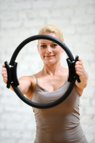 SISSEL® Pilates žiedas, 38 cm, juodas