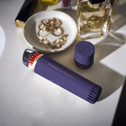 Veido priežiūros prietaisas TheraFace Depuffing Wand (violetinis)