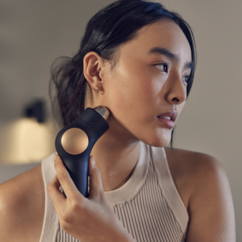 Šilumos ir šalčio terapijos žiedai TheraFace Hot and Cold Rings (balti / juodi)