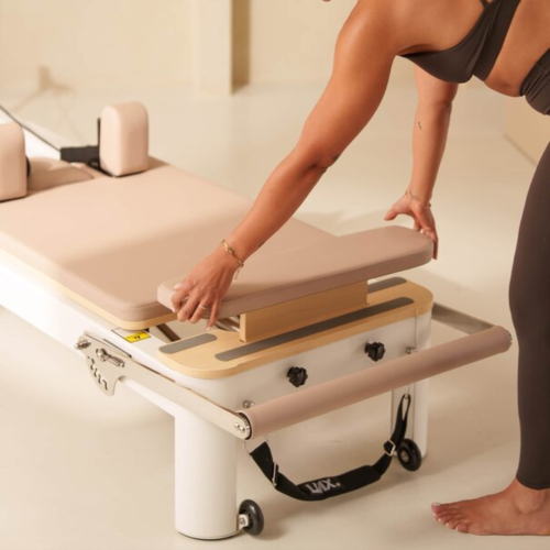 Pilates treniruoklis / reformeris LMX.® Harmony Pilates Reformer white / sand