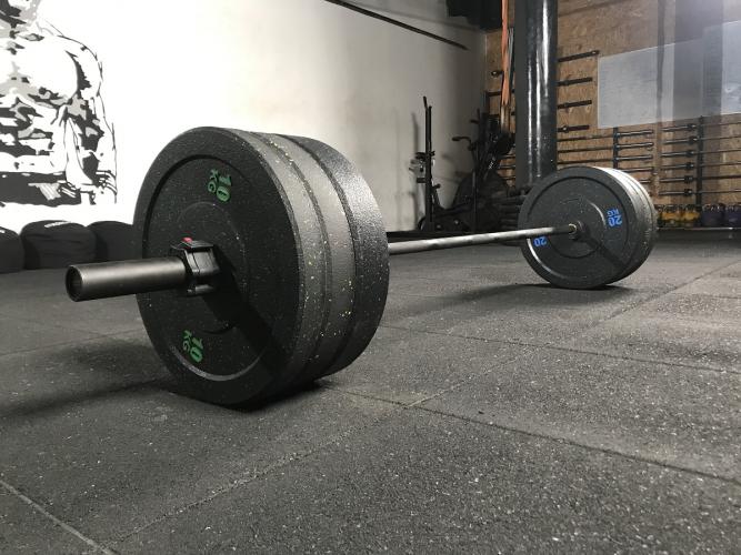 Bumper svarmenų ir štangos komplektas STRONGMAN Premium 120kg