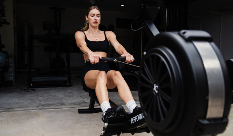Centr x Hyrox Perform Series Rower oro pasipriešinimo irklavimo treniruoklis